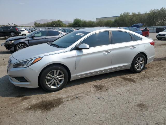 HYUNDAI SONATA SE 2016 with VIN 5NPE24AF3GH371113 - Photo from auction