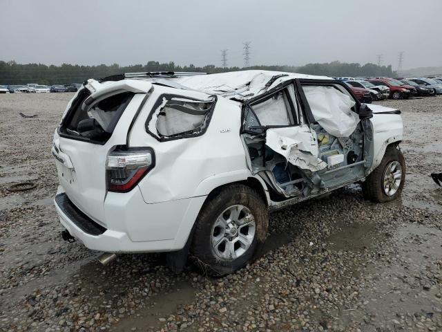 Photo 3 from auction – 2018 TOYOTA 4RUNNER SR with VIN JTEZU5JR4J5189306