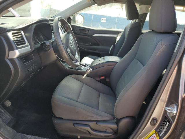 Photo 7 from auction – 2016 TOYOTA HIGHLANDER with VIN 5TDZKRFH7GS165487