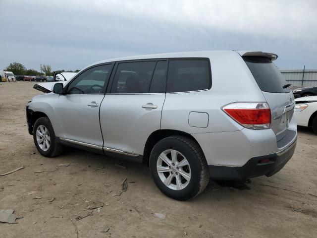 Photo 2 from auction – 2013 TOYOTA HIGHLANDER with VIN 5TDZA3EH2DS043584