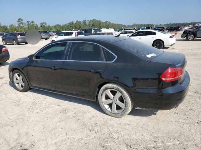 Photo 2 from auction – 2015 VOLKSWAGEN PASSAT SE with VIN 1VWBS7A30FC018149