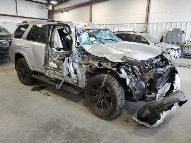 Photo 4 from auction – 2022 TOYOTA 4RUNNER SR with VIN JTEEU5JR2N5265545