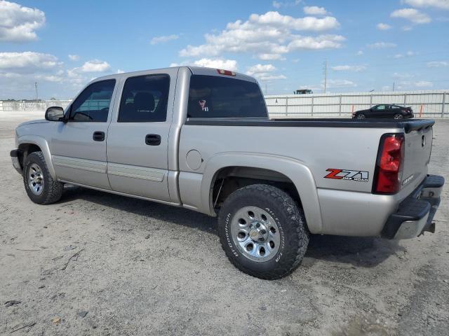 Photo 2 from auction – 2005 CHEVROLET SILVERADO with VIN 2GCEK13T651141887