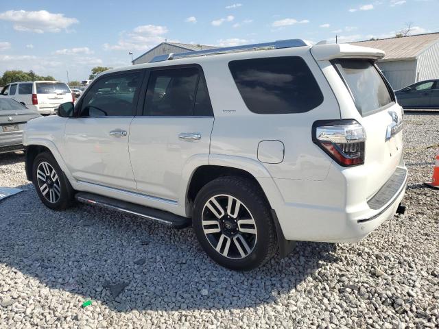 Photo 2 from auction – 2019 TOYOTA 4RUNNER SR with VIN JTEBU5JRXK5728532