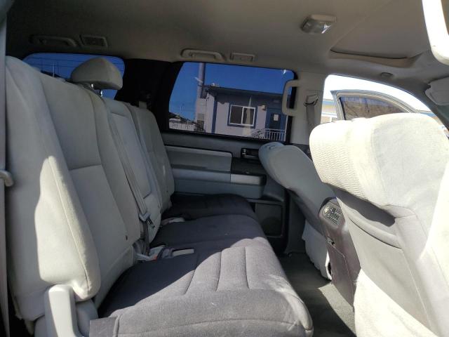 Photo 11 from auction – 2016 TOYOTA SEQUOIA SR with VIN 5TDZY5G15GS066241