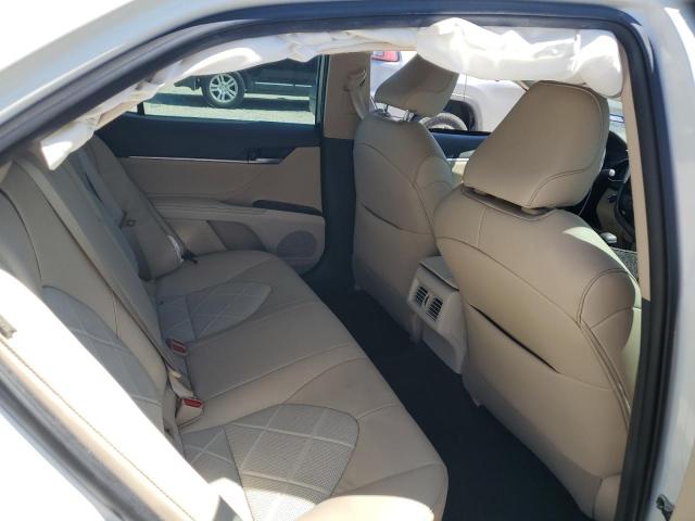 Photo 10 from auction – 2018 TOYOTA CAMRY L with VIN 4T1B11HK8JU671908