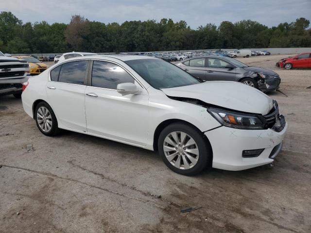 Photo 4 from auction – 2014 HONDA ACCORD EX with VIN 1HGCR2F70EA025602