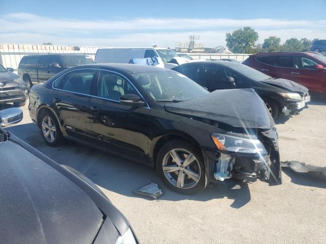 Photo 4 from auction – 2014 VOLKSWAGEN PASSAT SE with VIN 1VWBS7A34EC113702