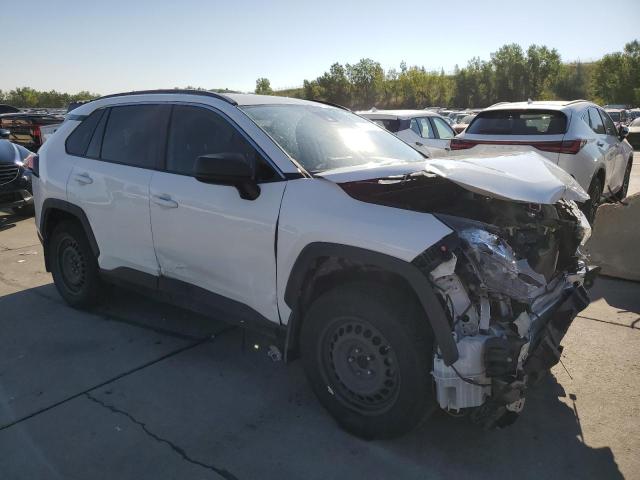 Photo 4 from auction – 2019 TOYOTA RAV4 LE with VIN JTMF1RFV6KD013412