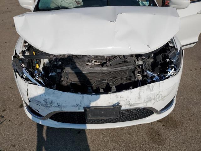 Photo 12 from auction – 2018 CHRYSLER PACIFICA T with VIN 2C4RC1BG7JR124062