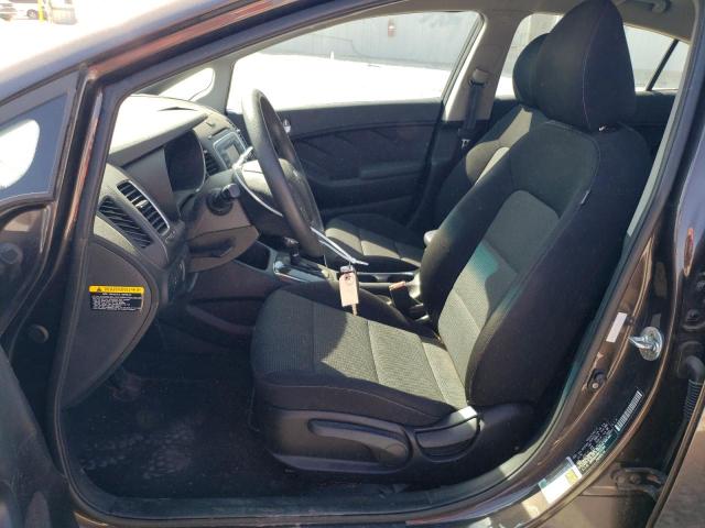 Photo 7 from auction – 2017 KIA FORTE LX with VIN 3KPFK4A78HE100986