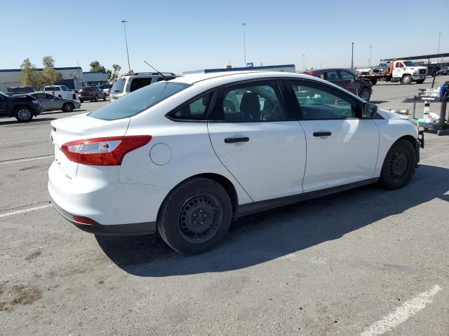 Photo 3 from auction – 2013 FORD FOCUS S with VIN 1FADP3E2XDL252812