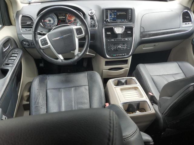 Photo 8 from auction – 2016 CHRYSLER TOWN & COU with VIN 2C4RC1BG0GR208684