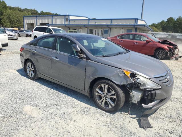 Photo 4 from auction – 2013 HYUNDAI SONATA SE with VIN 5NPEC4AC9DH775550