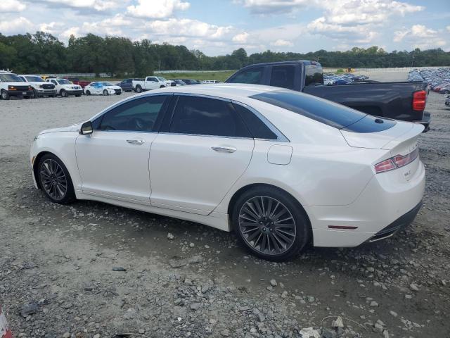 Photo 2 from auction – 2015 LINCOLN MKZ with VIN 3LN6L2GK1FR604701