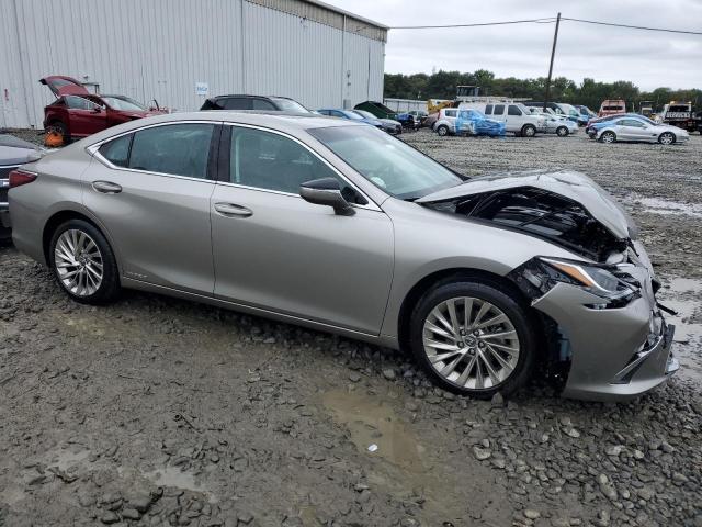 Photo 4 from auction – 2020 LEXUS ES 300H LU with VIN 58AE21B13LU004718