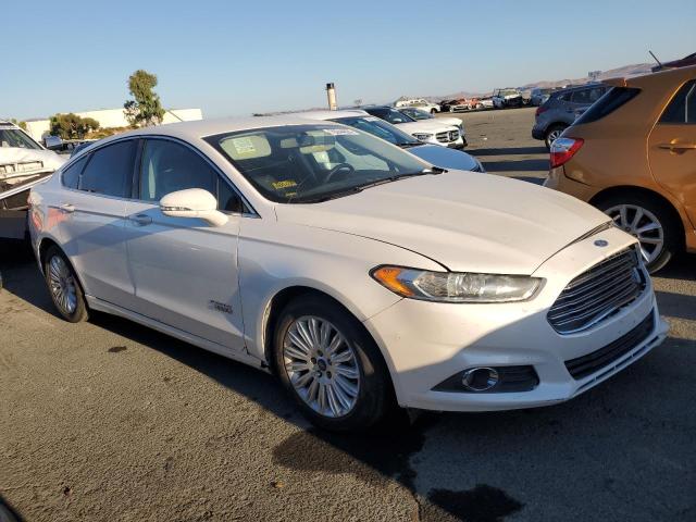 Photo 4 from auction – 2014 FORD FUSION SE with VIN 3FA6P0PU9ER177898