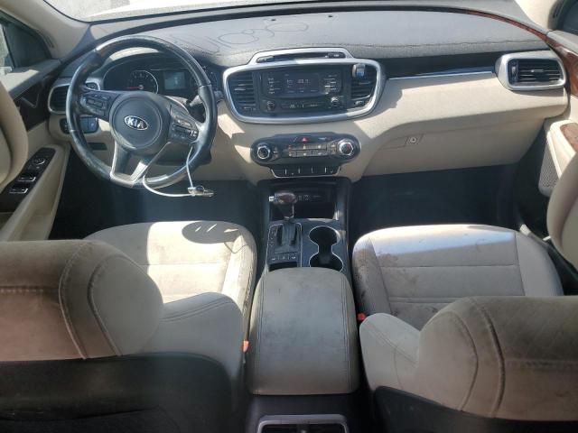 Photo 8 from auction – 2016 KIA SORENTO LX with VIN 5XYPGDA33GG060109