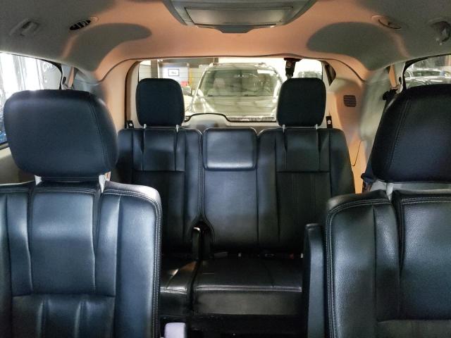 Photo 10 from auction – 2014 CHRYSLER TOWN & COU with VIN 2C4RC1BG2ER395701