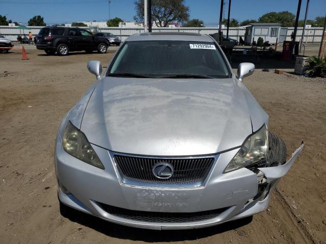 Photo 5 from auction – 2006 LEXUS IS 350 with VIN JTHBE262665002117