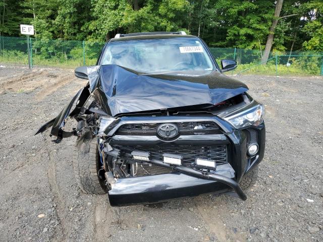 Photo 5 from auction – 2017 TOYOTA 4RUNNER SR with VIN JTEBU5JRXH5449767