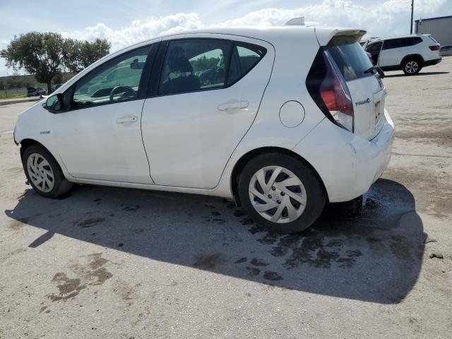 Photo 2 from auction – 2015 TOYOTA PRIUS C with VIN JTDKDTB36F1095771