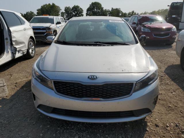Photo 5 from auction – 2017 KIA FORTE LX with VIN 3KPFK4A75HE101027