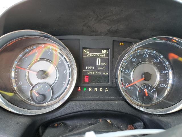 Photo 9 from auction – 2016 CHRYSLER TOWN & COU with VIN 2C4RC1BG8GR300299
