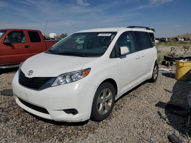 Photo 1 from auction – 2012 TOYOTA SIENNA LE with VIN 5TDKK3DC8CS218651