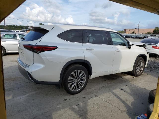 Photo 3 from auction – 2021 TOYOTA HIGHLANDER with VIN 5TDFZRBH2MS079360