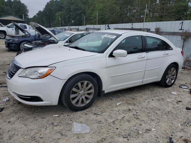 CHRYSLER 200 TOURIN 2013 z numerem VIN 1C3CCBBB3DN714667 - Zdjęcie z aukcji