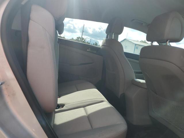 Photo 11 from auction – 2018 HYUNDAI TUCSON SE with VIN KM8J2CA43JU807328