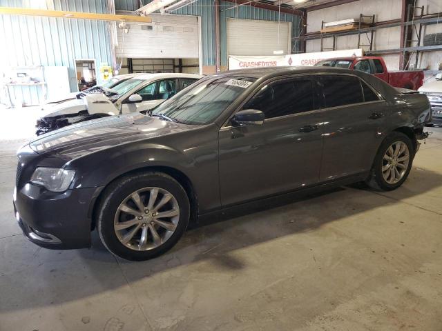 CHRYSLER 300 LIMITE 2019 مع رقم تعريف المركبة 2C3CCAKG5KH594947 - صورة من المزاد