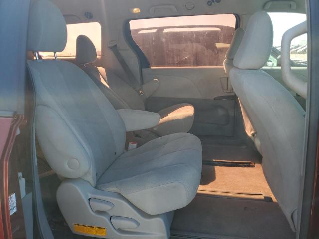 Photo 11 from auction – 2011 TOYOTA SIENNA BAS with VIN 5TDKA3DC3BS005270