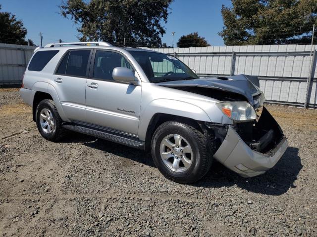 Photo 4 from auction – 2004 TOYOTA 4RUNNER SR with VIN JTEBU14R448016121