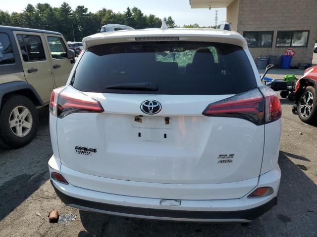 Photo 6 from auction – 2018 TOYOTA RAV4 ADVEN with VIN 2T3RFREV0JW755127