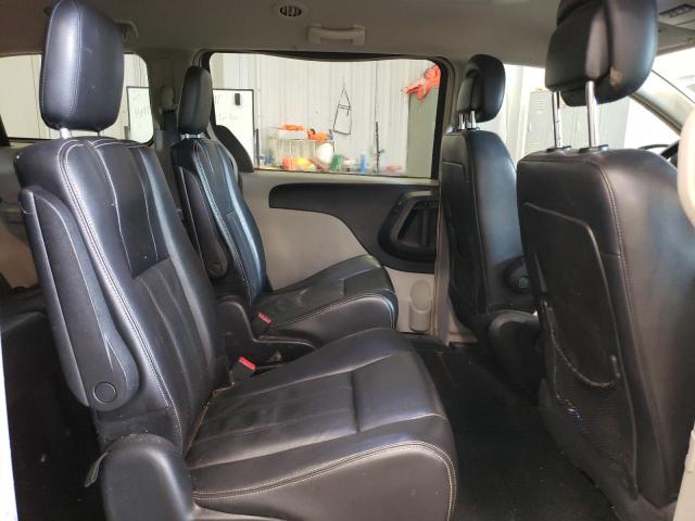 Photo 11 from auction – 2012 CHRYSLER TOWN & COU with VIN 2C4RC1BG3CR303296