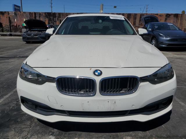 Photo 5 from auction – 2017 BMW 320 I with VIN WBA8A9C59HK620404