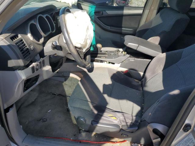 Photo 7 from auction – 2003 TOYOTA 4RUNNER SR with VIN JTEBT14R030019842