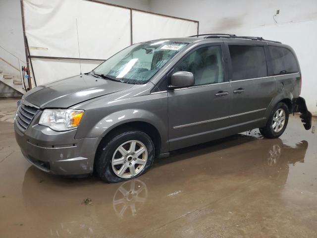 Photo 1 from auction – 2010 CHRYSLER TOWN & COU with VIN 2A4RR8DX0AR365685