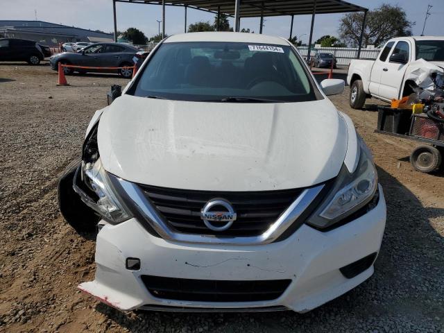 Photo 5 from auction – 2017 NISSAN ALTIMA 2.5 with VIN 1N4AL3AP2HC250087
