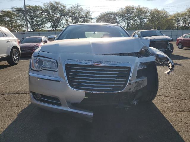 Photo 5 from auction – 2012 CHRYSLER 300 LIMITE with VIN 2C3CCACG8CH249265
