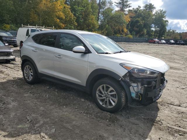 Photo 4 from auction – 2018 HYUNDAI TUCSON SE with VIN KM8J2CA43JU807328