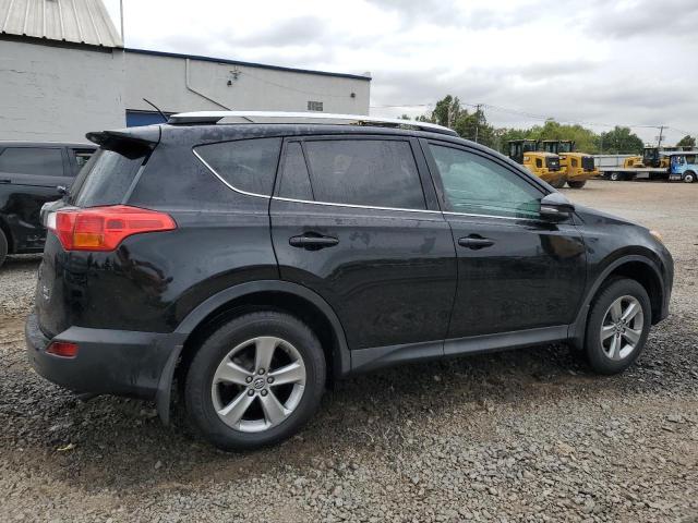 Photo 3 from auction – 2015 TOYOTA RAV4 XLE with VIN 2T3RFREV9FW386856