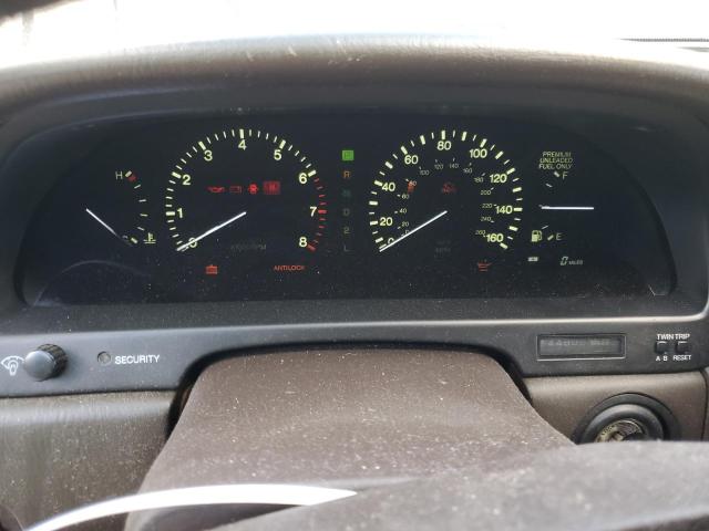 Photo 9 from auction – 1992 LEXUS LS 400 with VIN JT8UF11E6N0128376