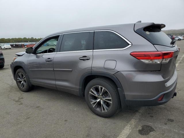 Photo 2 from auction – 2018 TOYOTA HIGHLANDER with VIN 5TDBZRFH8JS905083