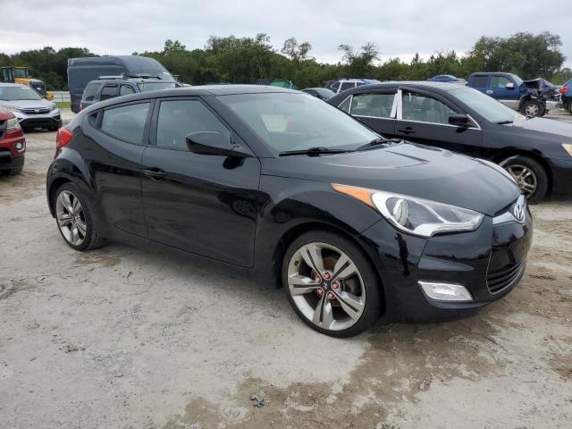 Photo 4 from auction – 2013 HYUNDAI VELOSTER with VIN KMHTC6AD9DU162356