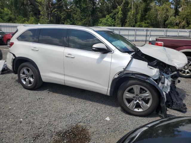 Photo 4 from auction – 2018 TOYOTA HIGHLANDER with VIN 5TDYZRFH3JS263981