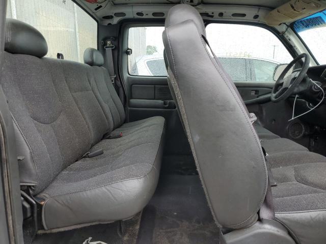 Photo 10 from auction – 2003 CHEVROLET SILVERADO with VIN 1GCEC19V93E117245