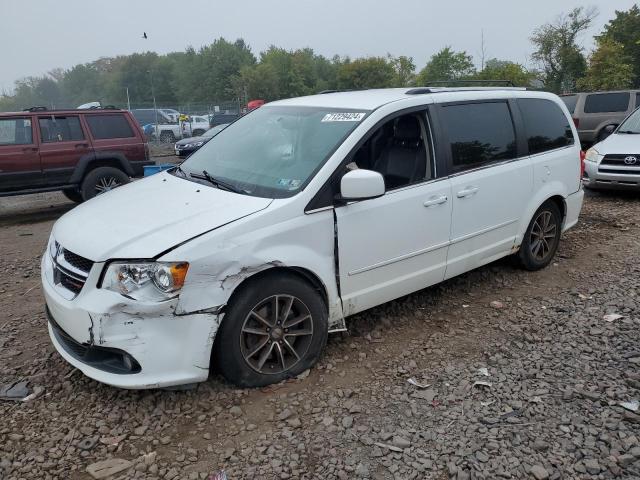 DODGE GRAND CARA 2017 with VIN 2C4RDGCG9HR600224 - Photo from auction